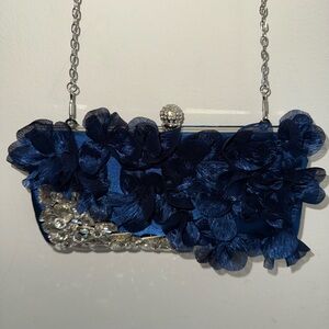 INS Purse Elegant Blue Floral Clutch